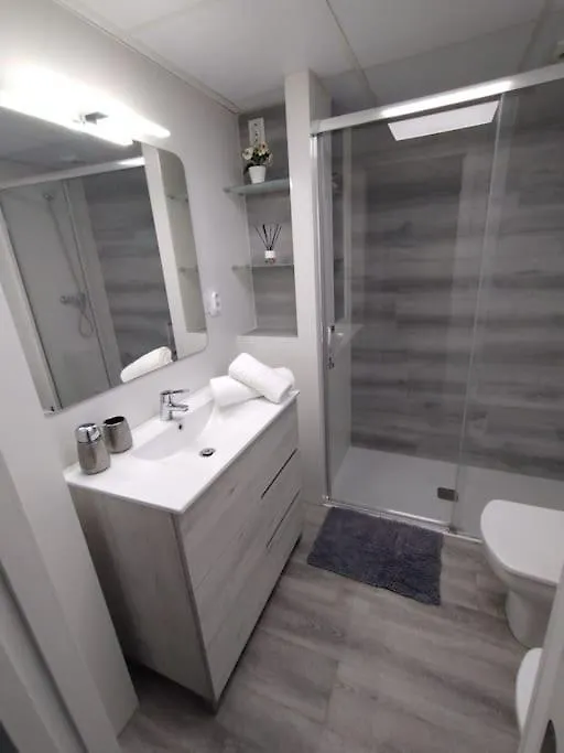 Atico Con Acceso Directo Al Mar Apartment Miami Playa Spain